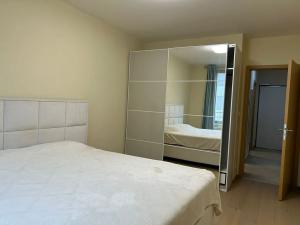 Pronájem bytu 2+kk, Praha - Jinonice, Kačírkova, 56 m2
