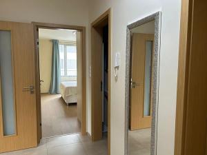 Pronájem bytu 2+kk, Praha - Jinonice, Kačírkova, 56 m2