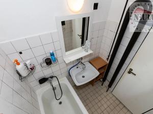 Prodej bytu 3+kk, Praha - Košíře, Nepomucká, 58 m2