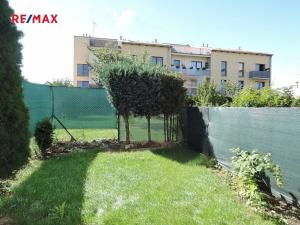 Pronájem bytu 1+kk, Hostivice, B. Němcové, 28 m2