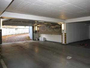 Pronájem garážového stání, Praha - Troja, K Haltýři, 12 m2