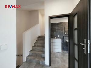 Pronájem rodinného domu, Nelahozeves, V Cihelnách, 124 m2