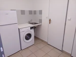 Prodej obchodního prostoru, Praha - Běchovice, Mladých Běchovic, 68 m2