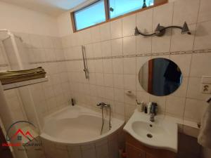 Pronájem bytu 2+1, Krnov, Maxima Gorkého, 52 m2