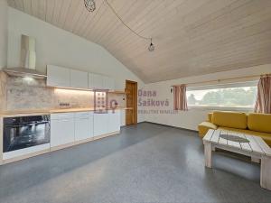 Pronájem bytu 2+kk, Jarošov nad Nežárkou, 89 m2
