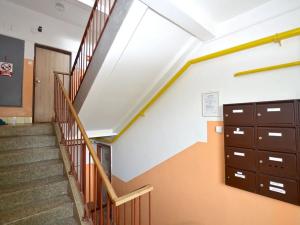 Prodej bytu 2+1, Mníšek pod Brdy, Jana Šťastného, 51 m2