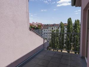 Pronájem bytu 2+kk, Praha - Bubeneč, Národní obrany, 80 m2
