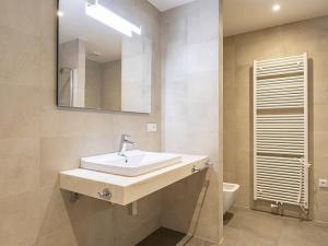 Pronájem bytu 2+kk, Praha - Bubeneč, Národní obrany, 80 m2