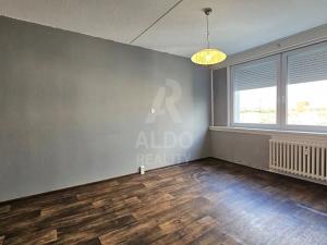Pronájem bytu 1+1, České Budějovice, Průběžná, 30 m2