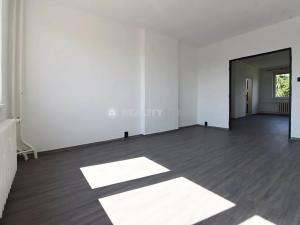 Pronájem bytu 3+1, Katovice, Kolářova, 76 m2