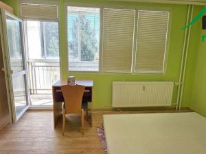 Pronájem bytu 3+1, Tachov, Korandova, 90 m2