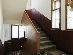 Prodej podílu vily, Praha - Klánovice, Ke znaku, 300 m2