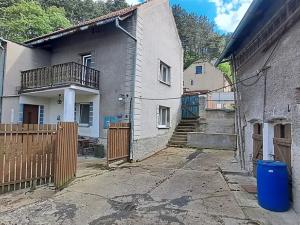 Prodej rodinného domu, Bechlín, 250 m2