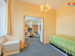 Pronájem bytu 2+kk, Praha, U kříže, 37 m2