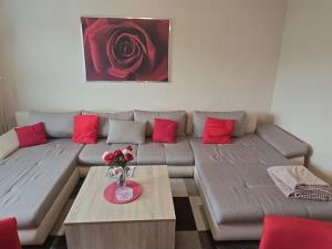 Pronájem bytu 2+1, Praha - Braník, Na Mlejnku, 80 m2