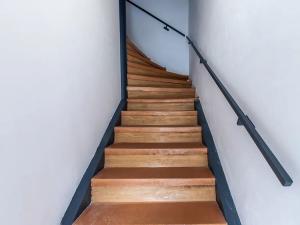 Prodej vícegeneračního domu, Praha, Klapkova, 246 m2