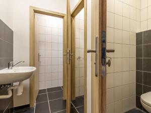 Prodej vícegeneračního domu, Praha, Klapkova, 246 m2
