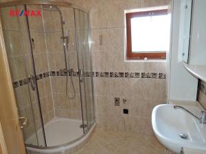 Pronájem rodinného domu, Beroun, Školní nám., 280 m2
