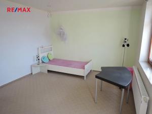 Pronájem rodinného domu, Beroun, Školní nám., 280 m2
