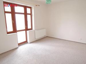 Pronájem rodinného domu, Beroun, Školní nám., 280 m2