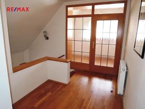 Pronájem rodinného domu, Beroun, Školní nám., 280 m2