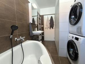 Prodej bytu 2+kk, Rosice, Slunečná, 60 m2
