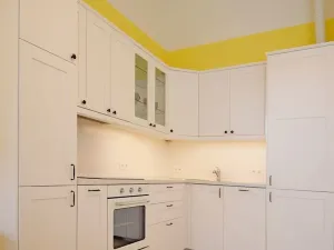 Pronájem bytu 1+kk, Praha - Dejvice, Lindleyova, 98 m2