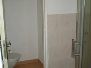 Pronájem obchodního prostoru, Pardubice, Sladkovského, 60 m2