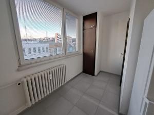 Pronájem bytu 1+1, Zlín, Dlouhá, 36 m2
