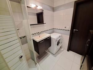 Pronájem bytu 1+1, Zlín, Dlouhá, 36 m2