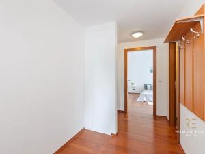 Prodej bytu 2+kk, Praha - Vysočany, Paříkova, 58 m2