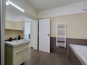 Prodej bytu 2+kk, Brno, Pražákova, 58 m2