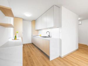Prodej bytu 3+kk, Praha - Horní Měcholupy, Janovská, 68 m2