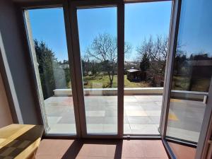 Prodej rodinného domu, Chrášťany, 250 m2
