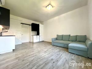 Pronájem bytu 2+kk, Olomouc, Blahoslavova, 54 m2