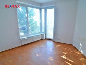 Prodej bytu 3+kk, Praha - Horní Měcholupy, Milánská, 76 m2