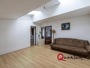 Prodej rodinného domu, Jesenice, Na Veselí, 450 m2
