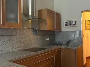 Pronájem bytu 2+1, Praha - Vinohrady, Rybalkova, 72 m2