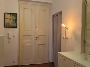 Pronájem bytu 2+1, Praha - Vinohrady, Rybalkova, 72 m2