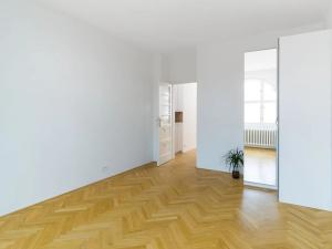 Pronájem bytu 2+kk, Praha - Vinohrady, Lucemburská, 57 m2