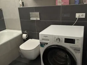 Pronájem bytu 2+kk, Praha - Žižkov, Dagmar Burešové, 56 m2