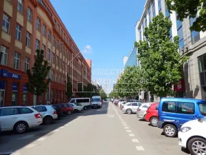 Pronájem kanceláře, Praha - Karlín, Thámova, 18 m2