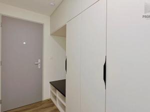 Prodej bytu 2+kk, Brno, Bystrcká, 68 m2