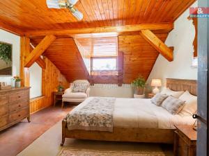 Prodej rodinného domu, Sněžné, 192 m2