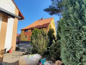 Prodej rodinného domu, Dubí, 370 m2