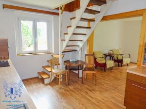 Prodej rodinného domu, Lhotka, 71 m2