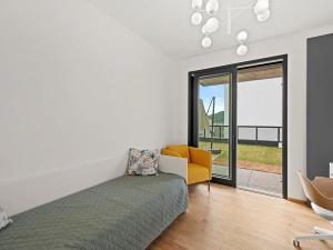 Pronájem bytu 3+kk, Praha - Modřany, Československého exilu, 61 m2