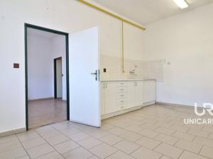 Prodej skladu, Letovice, U koupaliště, 834 m2