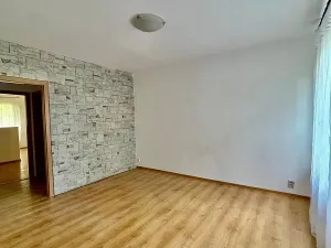Pronájem bytu 2+1, Karviná, Čsl. armády, 60 m2