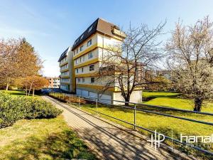 Pronájem bytu 2+kk, Olomouc, Bacherova, 84 m2